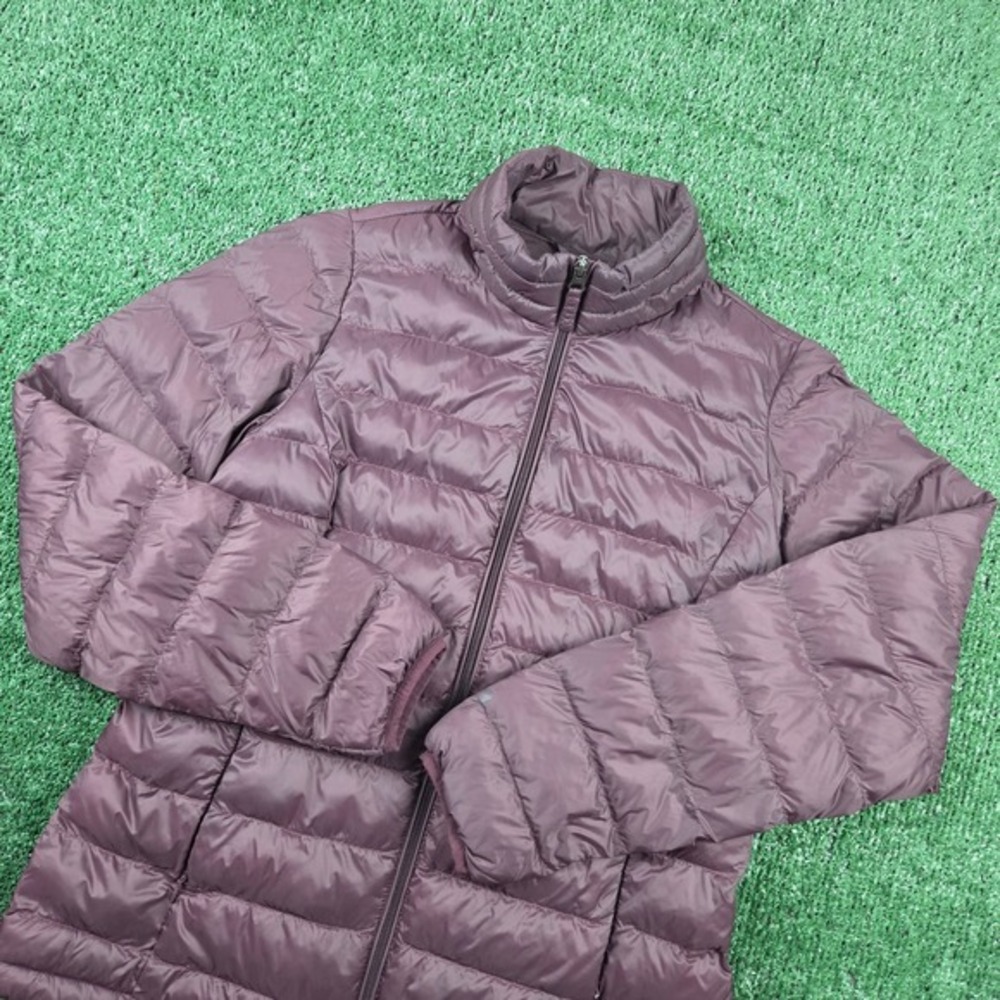 Amazon Essentials Womens Lightweight Puffer Jacket Purple Mauve Size M Full Zip